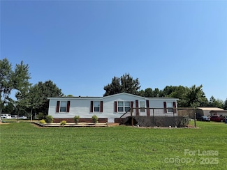 6240 Karen Dr, Claremont, NC 28610