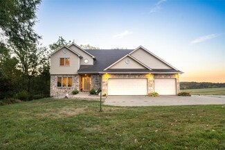 1395 SE 78th St, Runnells, IA 50237