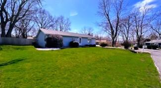 1001 E Timber Dr, Mahomet, IL 61853