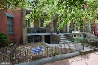 717 5th St NE, Washington, DC 20002