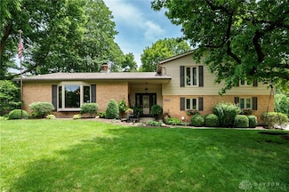 5516 Anne Ln, Dayton, OH 45459