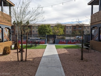 323 N 11th St Unit D, Las Vegas, NV 89101
