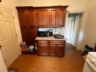 17 Putnam Ave Unit 17, Cambridge, MA 02139
