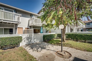 16734 Algonquin St Unit 6, Huntington Beach, CA 92649