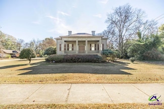 1212 Swift St, Perry, GA 31069