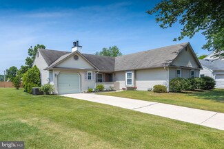 314 Catawba Dr, Swedesboro, NJ 08085