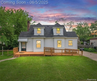 31777 Hennepin St, Garden City, MI 48135