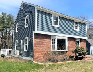 36 Crawford Ave, Exeter, NH 03833