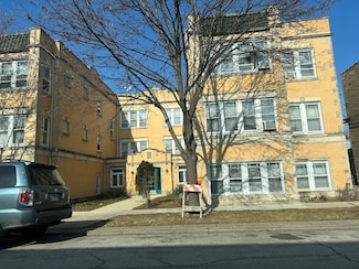 6645 21st St Unit 206, Berwyn, IL 60402