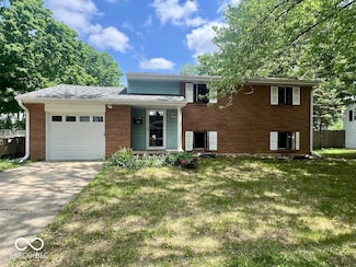3023 Fairlawn Dr, Columbus, IN 47203