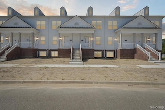 53761 Champlain St, Macomb, MI 48042