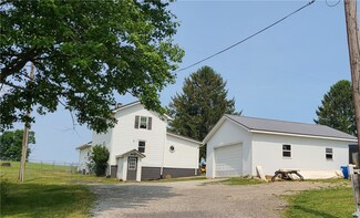 385 Little Rock Rd, Kittanning, PA 16201