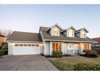 840 Moonflower St NE, Salem, OR 97301