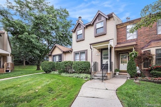 3048 Carly Ct Unit 67, Auburn Hills, MI 48326