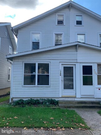730 Center St, Millersburg, PA 17061
