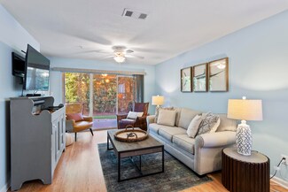 2076 Scenic Gulf Dr Unit 1015, Miramar Beach, FL 32550