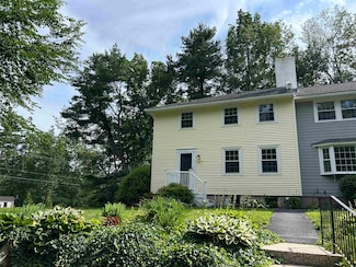41 Boulder Brook Dr Unit 1, Exeter, NH 03833