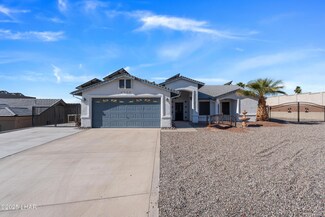 2372 Holly Ave, Lake Havasu City, AZ 86403