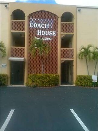 2301 SE 14th St Unit 301-W, Pompano Beach, FL 33062