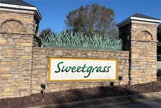 1831 Bermuda Ave, Demorest, GA 30535