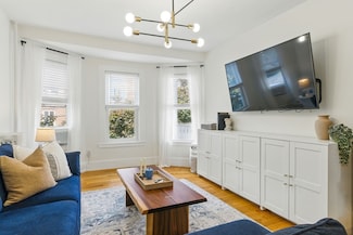 5 Pearl Ave Unit 2, Winthrop, MA 02152