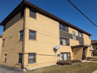 11840 S Karlov Ave Unit BW, Alsip, IL 60803