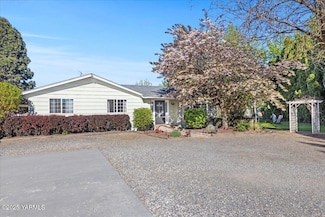 10401 N 1739 Pr Nw M0to6oicl3z, Grandview, WA 98930