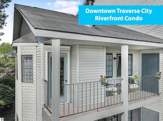 525 Riverine Dr Unit 206, Traverse City, MI 49684