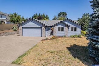 228 NW Fairhaven Ln, Dallas, OR 97338