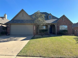 20426 E 47th St S, Broken Arrow, OK 74014
