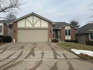 6404 SW Castle Ln, Topeka, KS 66614