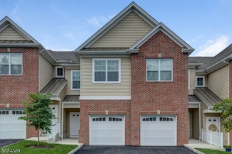 60 Passaic Ave Unit 32, Fairfield, NJ 07004