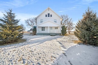 2494 Iowa 141, Bagley, IA 50026