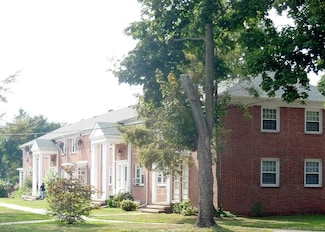 1160 Whitney Ave, Hamden, CT 06517