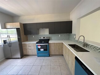 11810 NE 19th Dr Unit 8, North Miami, FL 33181