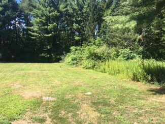 10 Pineview Dr, Dover, NH 03820