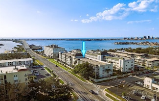 131 Bluff View Dr Unit 406, Belleair Bluffs, FL 33770
