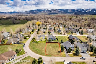 799 Streamside St, Driggs, ID 83422