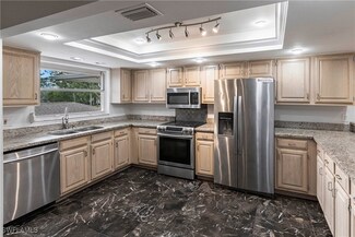 6660 Ilex Cir Unit 5-B, Naples, FL 34109