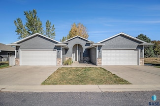1106 E Carra Place, Sioux Falls, SD 57108