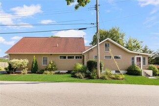 27 Luther St, Jamestown, RI 02835
