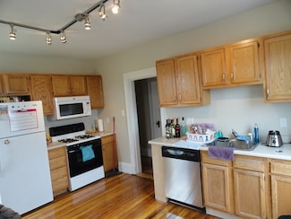 101 Heath St Unit 3, Somerville, MA 02145