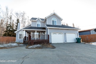10127 Crest View Ln, Eagle River, AK 99577