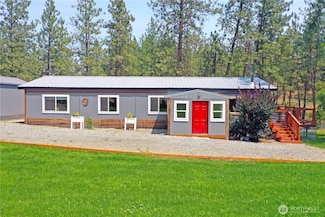 64 Oakes Dr, Tonasket, WA 98855