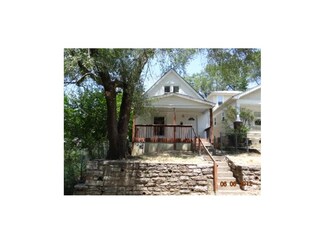 938 Riverview Ave, Kansas City, KS 66101