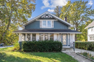 1457 Guthrie Ave, Des Moines, IA 50316