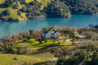 13700 Rockpile Rd, Geyserville, CA 95441