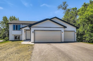 200 94th Ave NW, Coon Rapids, MN 55433