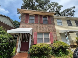964 Glynn Oaks Dr, Clarkston, GA 30021