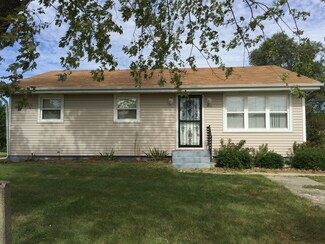 7109 Illinois 17, Saint Anne, IL 60964